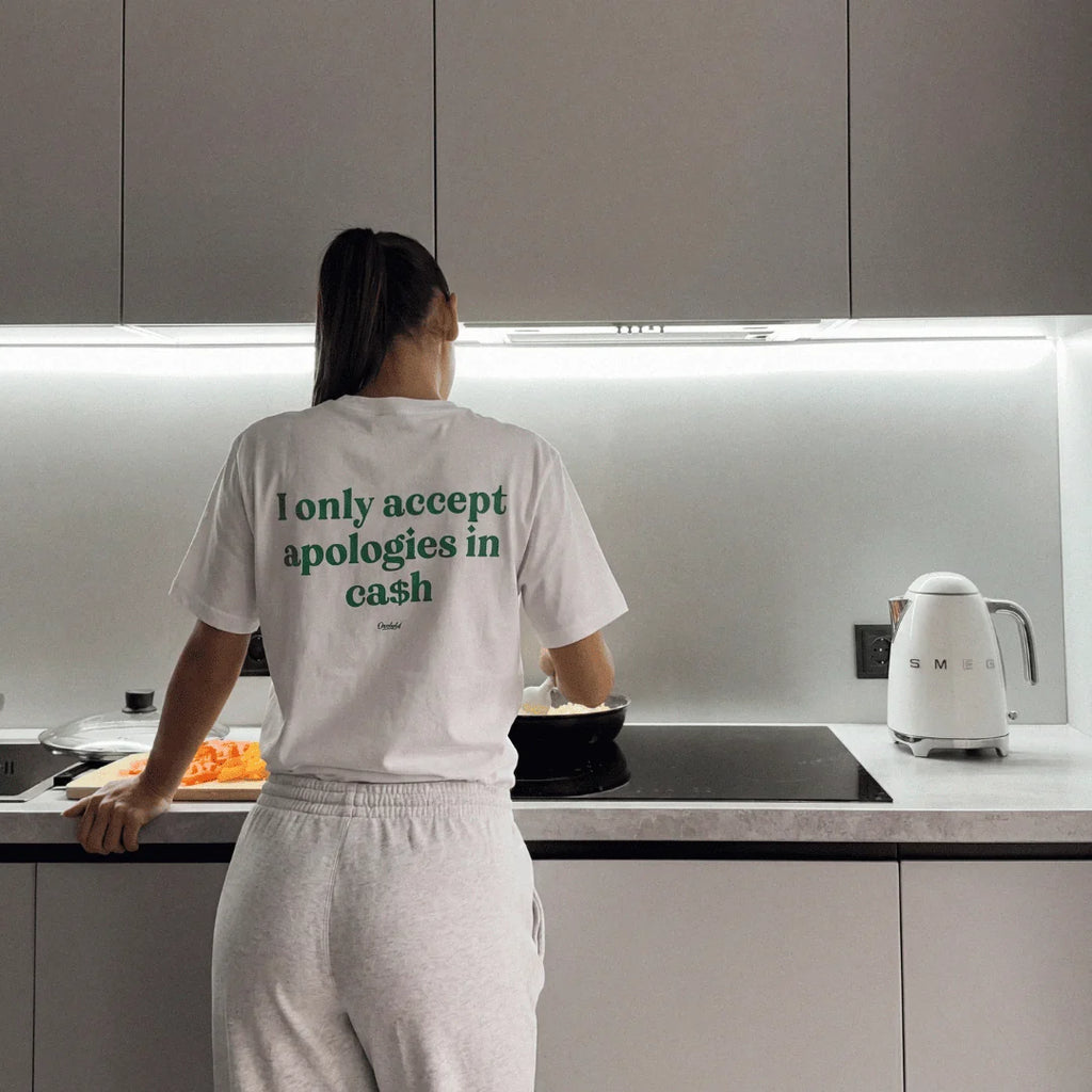 ACCEPT APOLOGIES IN CA$H